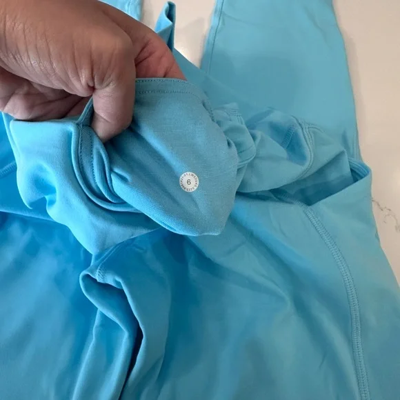 Lululemon Athletica Blue Leggings for Performance - Picture 3 of 3